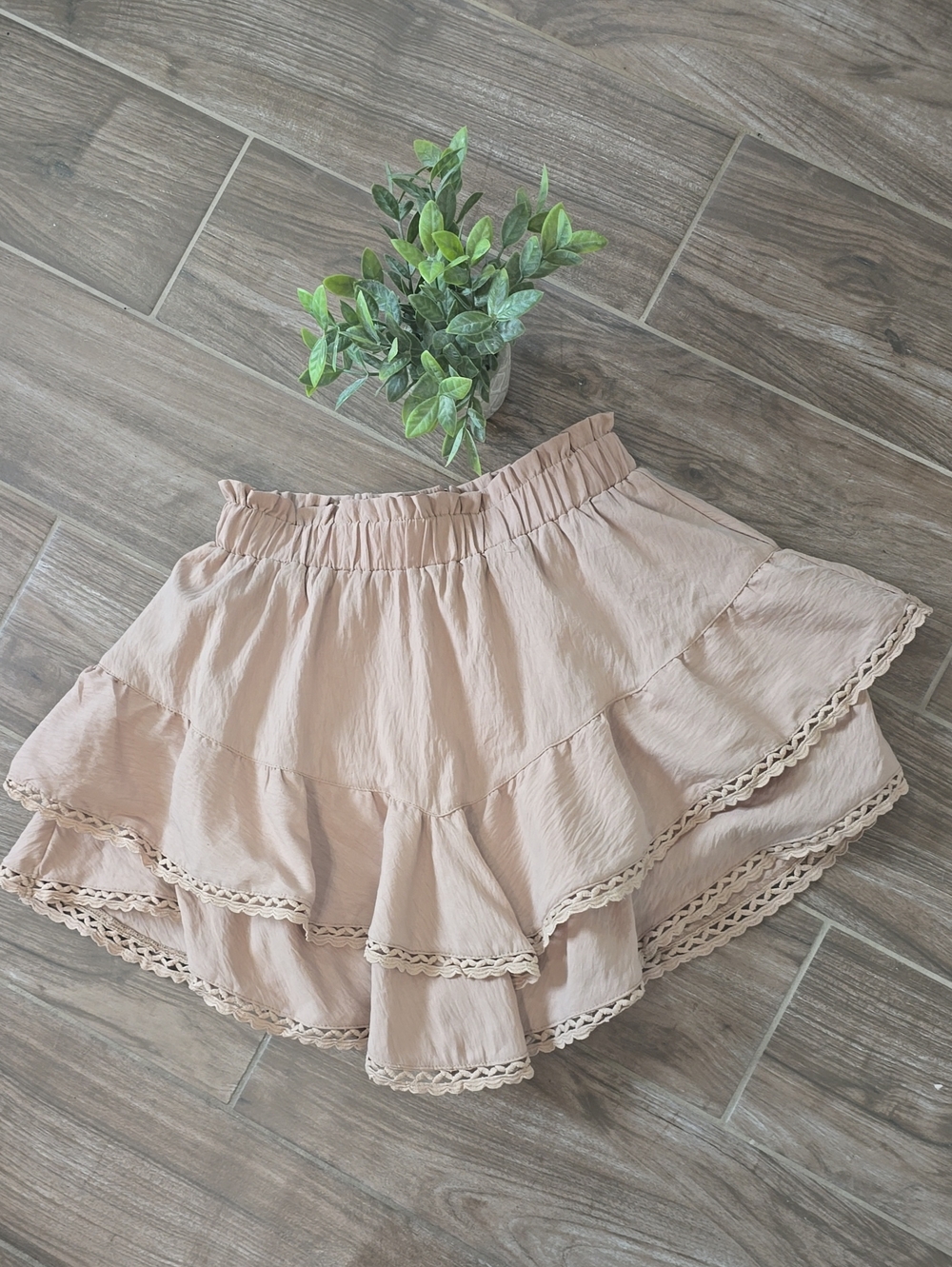 Beige Tiered Ruffle Skirt with Crochet Trim